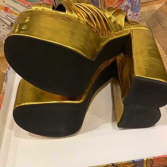 Jeffrey Campbell Platforms NWT - Picture 3 of 11